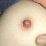 Amateur Milf tiny tits big Nippel squeezing