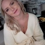Hot stepmom gets so horny and I fuck her