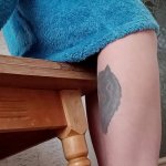 I masturbate on the tip of the kitchen table before cooking dinner