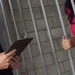 A Prisoner Offers A Policeman To Fuck His Wife To Free Her Porn Videos