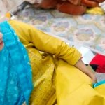 Sali Apne Chut Me Finger Dal Rhi Thi Jija Pakar Liye Chor Kar Pani Nikal Diya