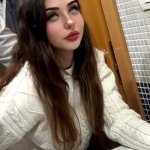 el Novio de mi mejor amiga entra al baño conmigo para meterme su polla el mejor sexo en mis 18 años