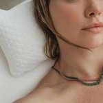Hilary Duff Hot Actress Takes A Few Semi-naked Taking Bath on instagram