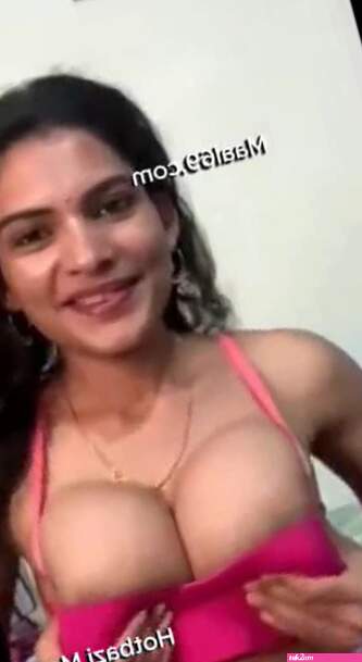Resmi nair new live video leaked