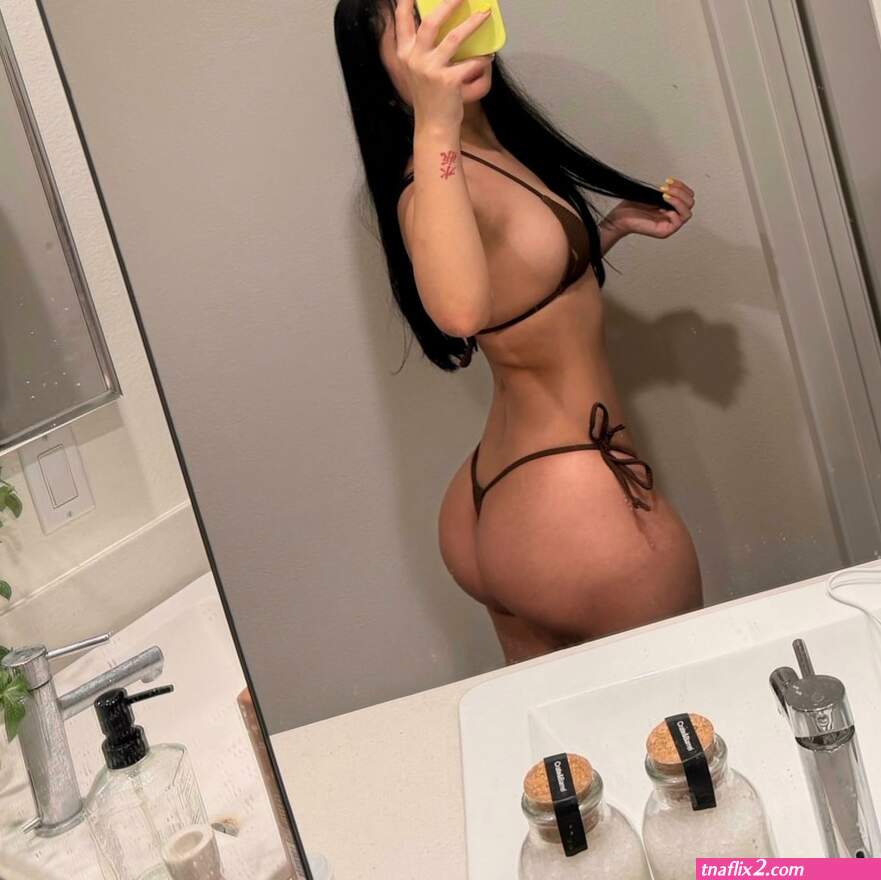 777ELARA aka elara777 aka uilaanii Nude Leaks OnlyFans